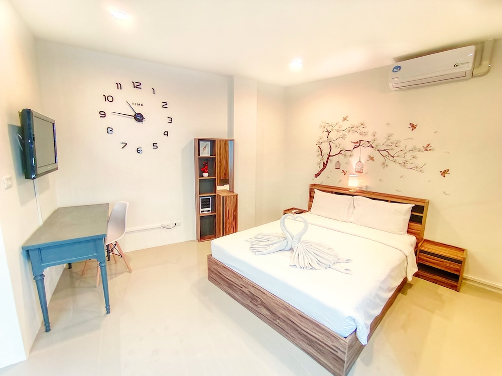 Sailor Hotel Pattaya 10/35