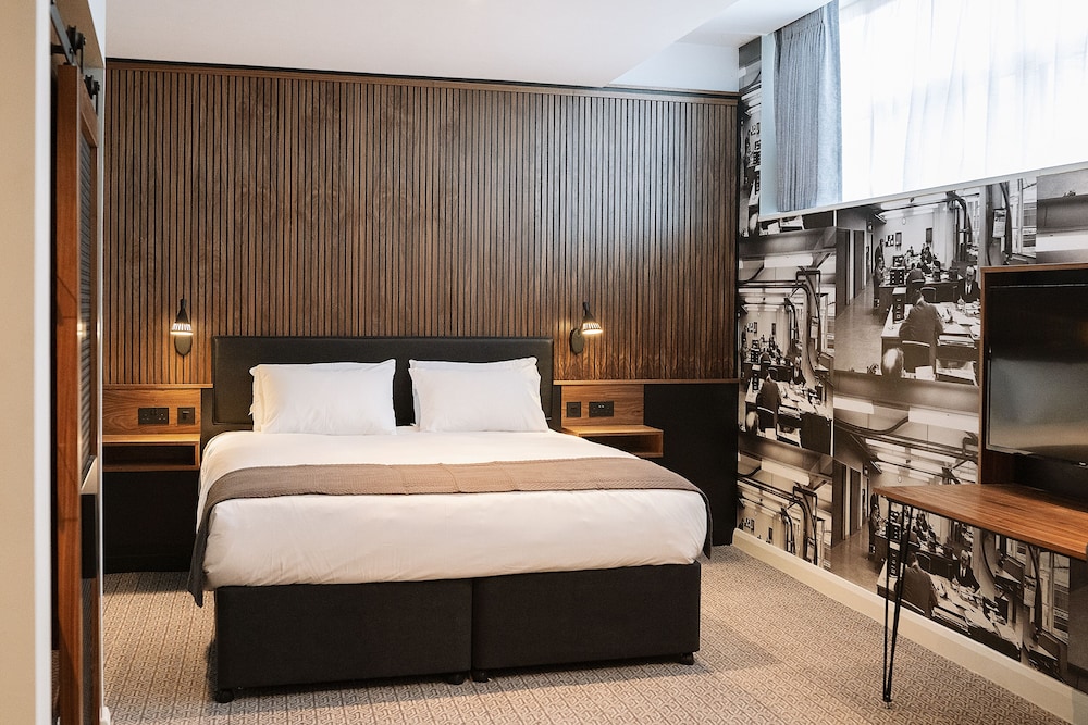 Best, Junior Suite, King Bed