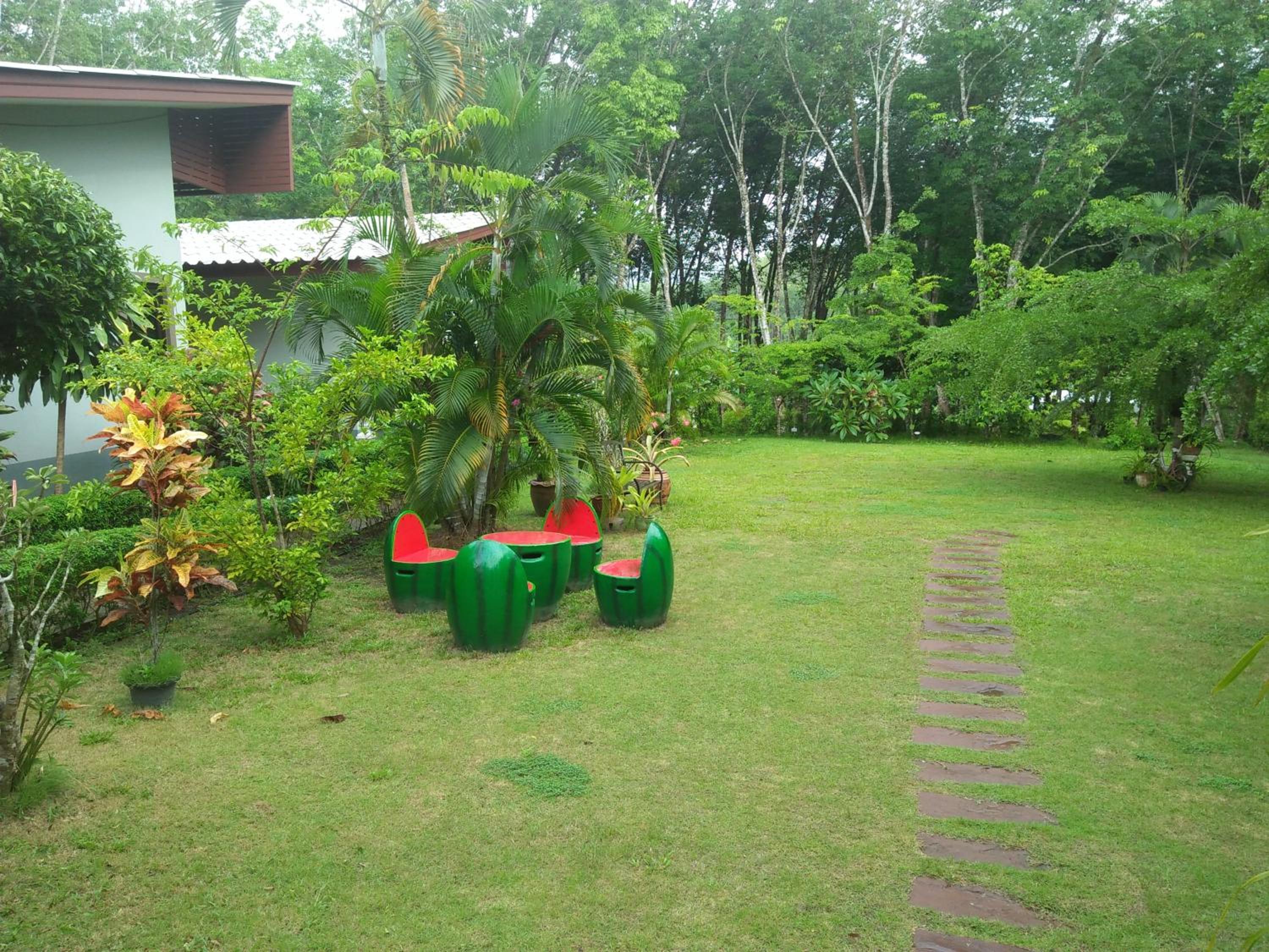 Phuket Sirinapha Resort 25/50