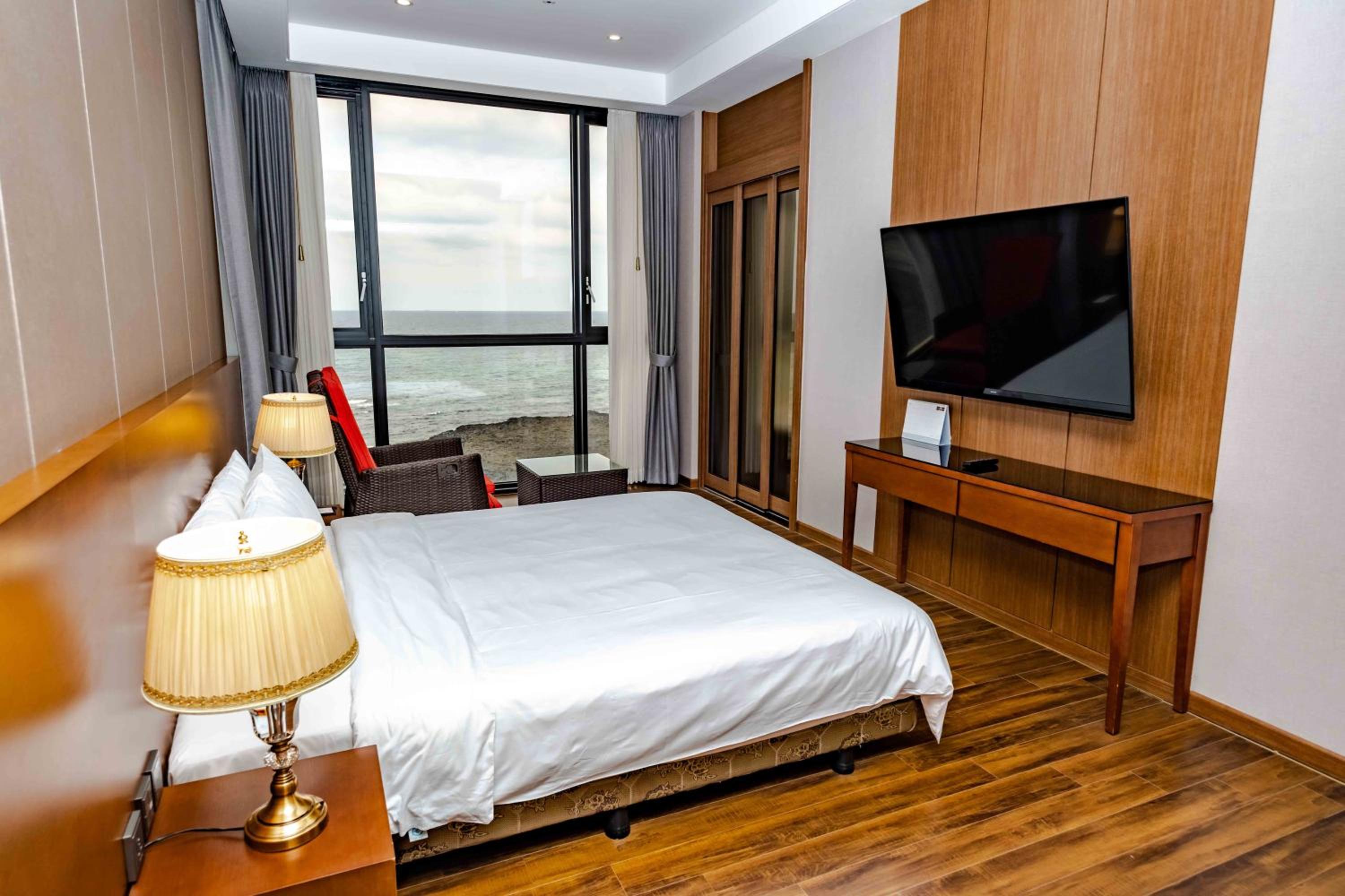 Royal, Ocean, Family, Suite, Dyne Oceano Hotel 4/10
