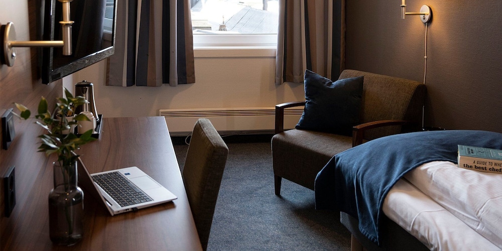Thon Hotel Backlund 12/41
