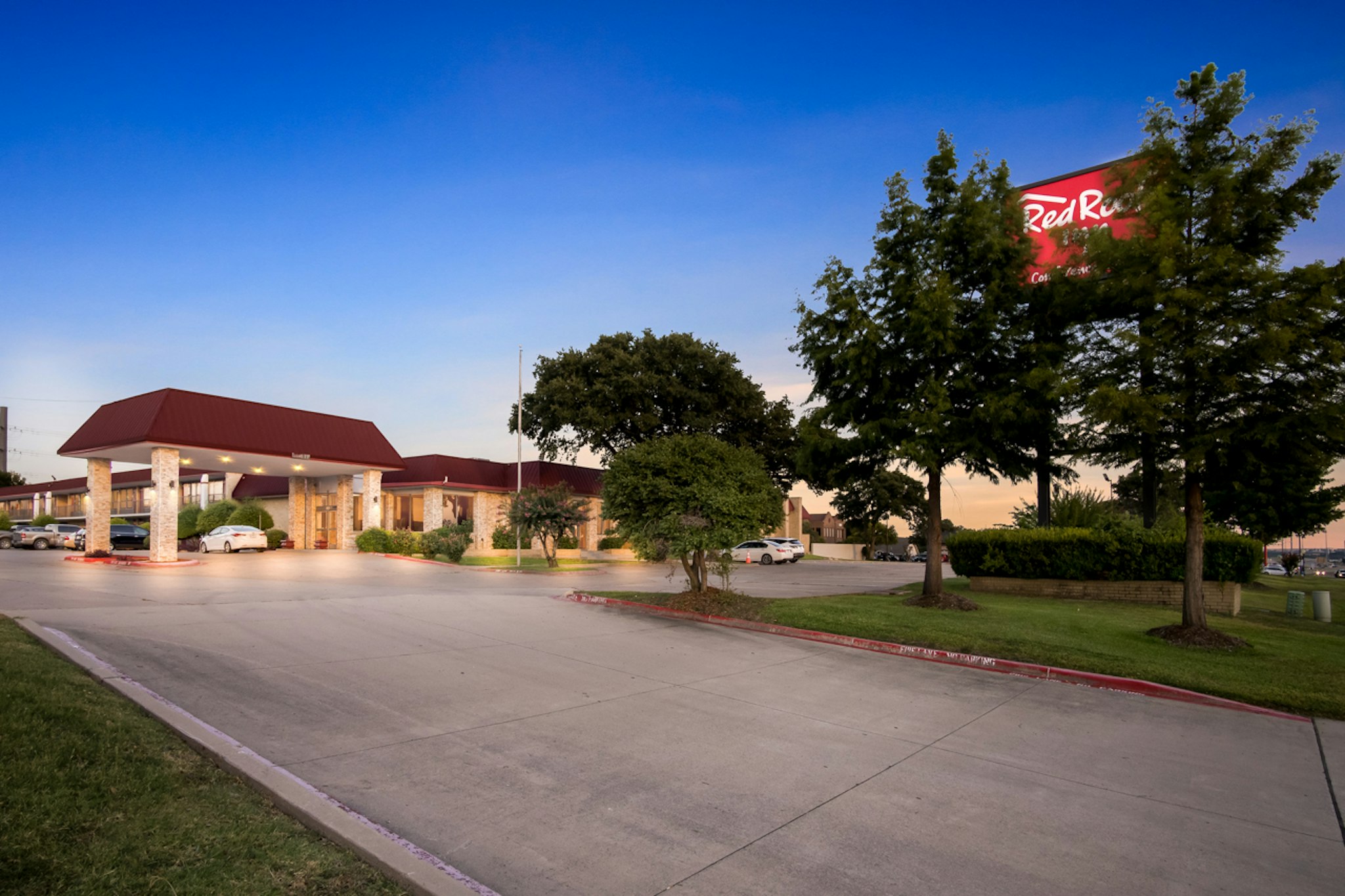 Red Roof Inn and Conference Center McKinney 48/50