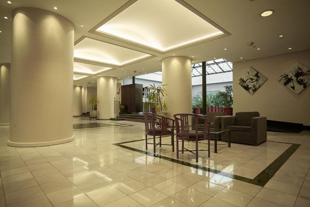 Austral Plaza Hotel 44/57