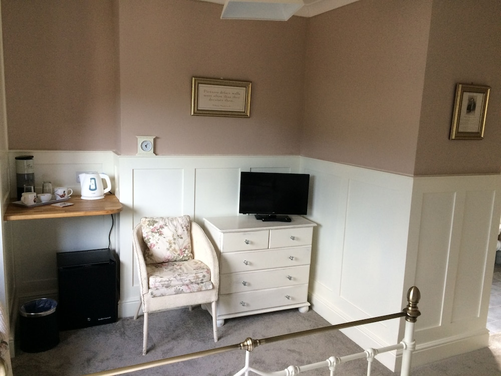 Exmoor House - Guest House 20/50