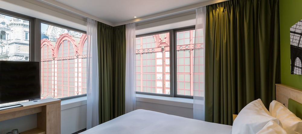 Hampton by Hilton Antwerp Central Station 31/57