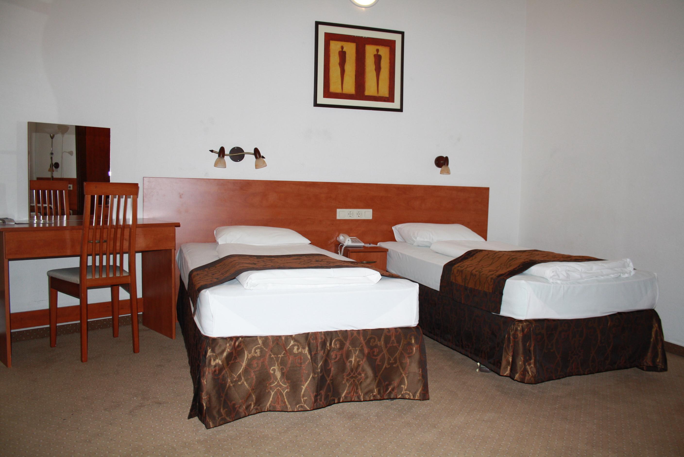 Kings Hotel Budapest 10/20
