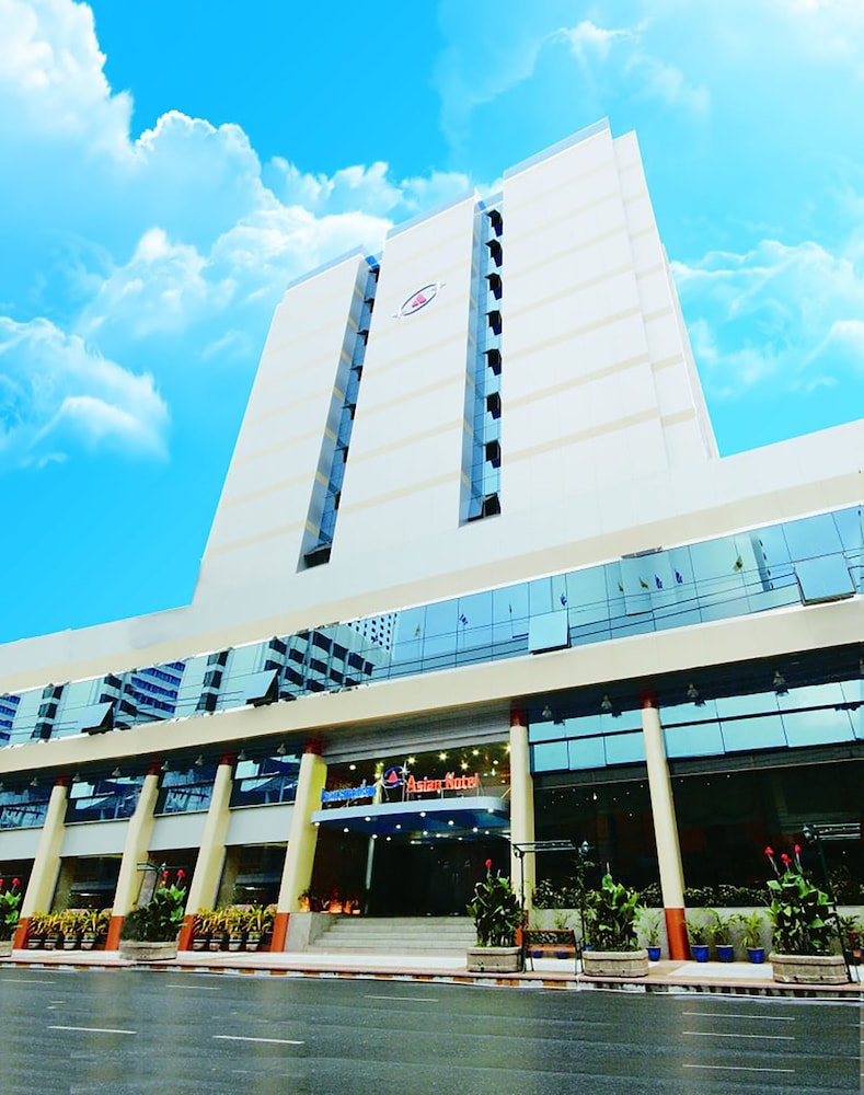 Asian Hotel Hatyai 4/72