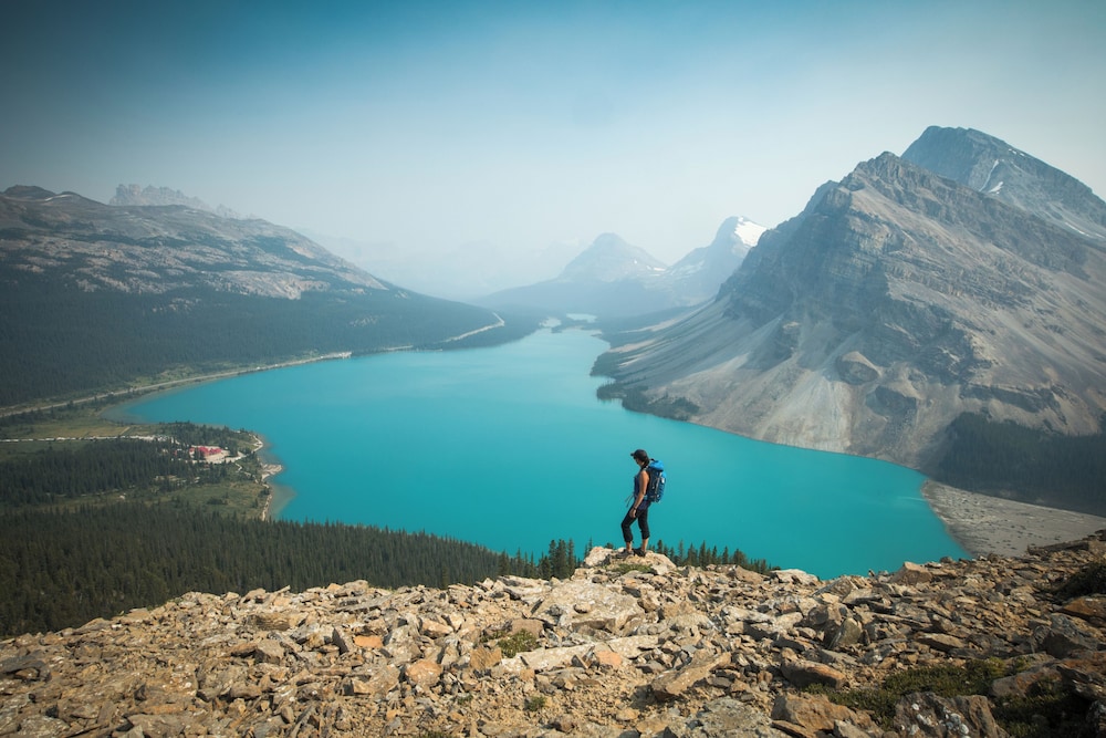 The Lodge at Bow Lake 46/49