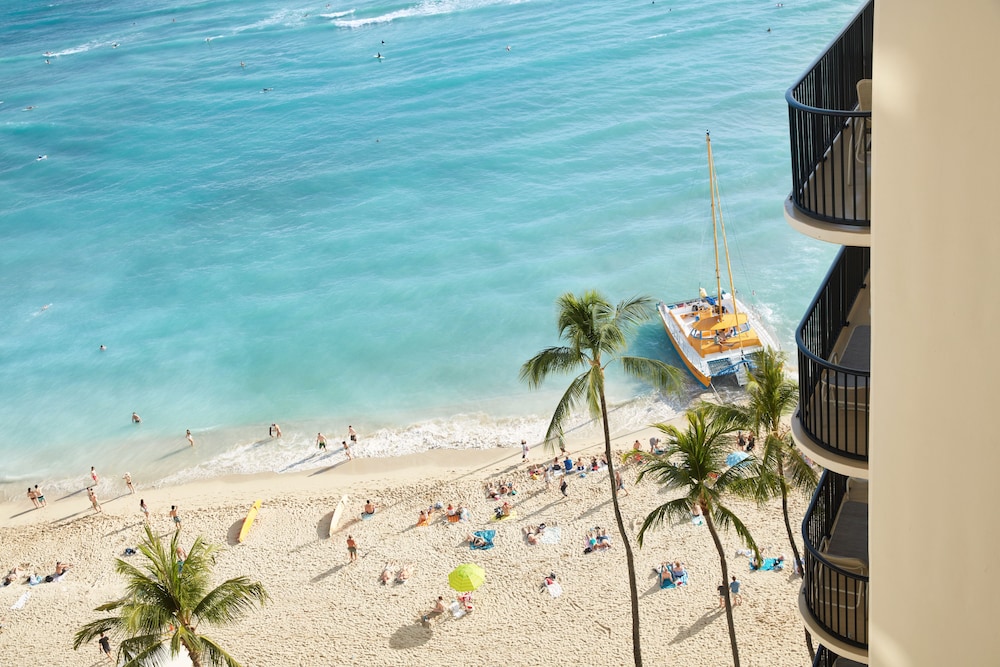 OUTRIGGER Waikiki Beach Resort 9/88