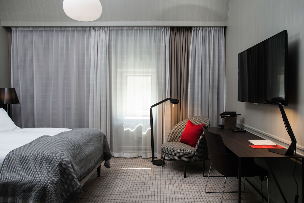 Bergen Bors Hotel 16/32