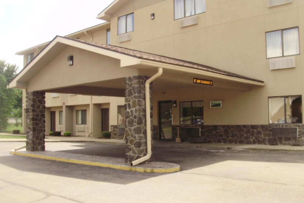 Quality Inn & Suites Warren PA 1/29