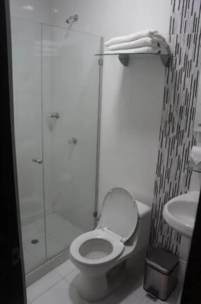Hotel Monaco Real 50/50
