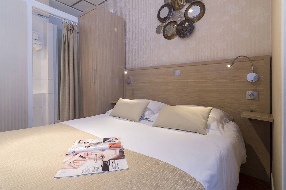 Hotel du Moulin d Or 19/50