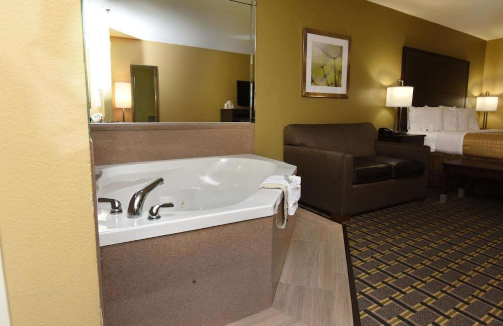 Best Western Zachary Inn 40/41
