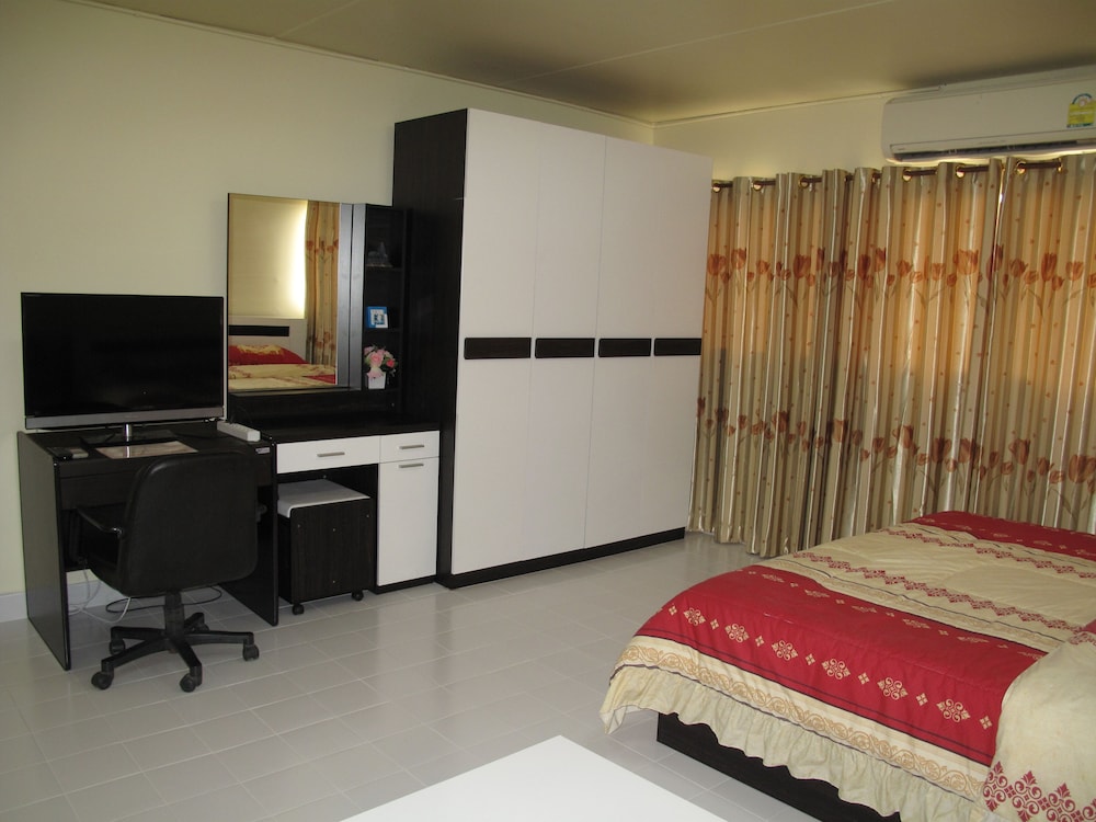 Sk Muangthongthani Apartment 43/48