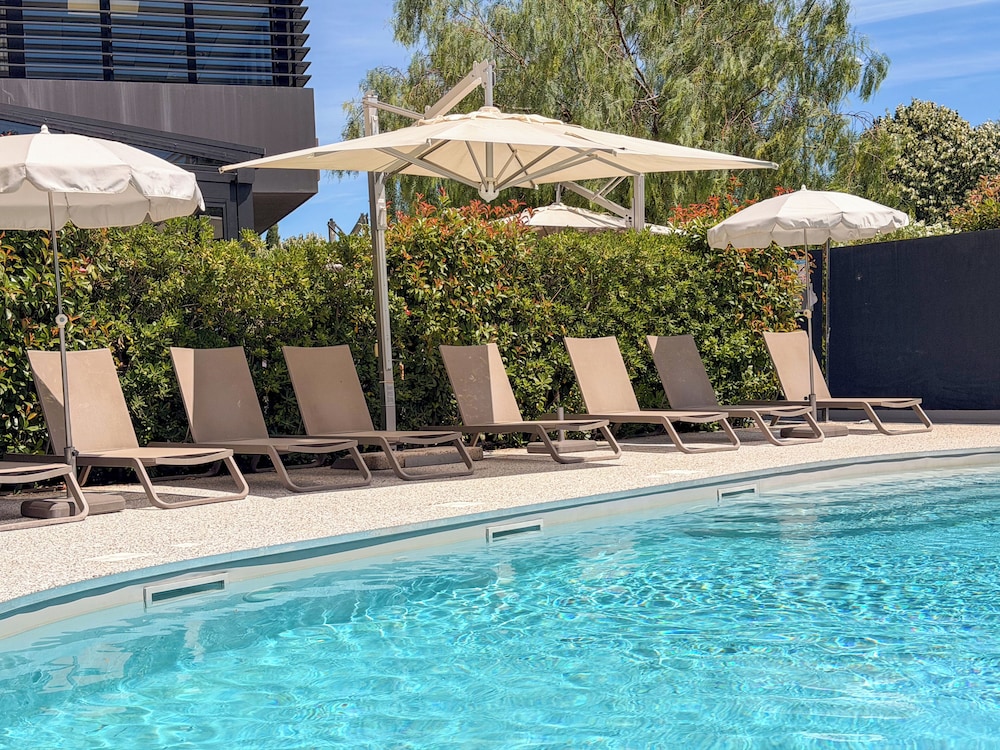 Ibis Lunel Petite Camargue 46/50