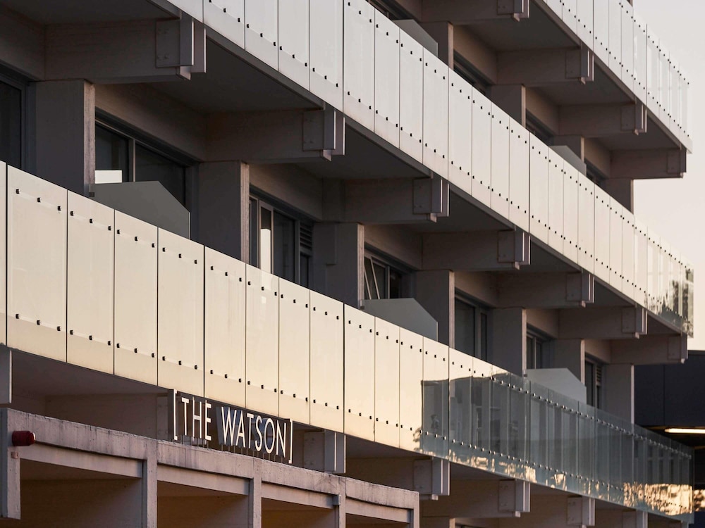 The Watson Adelaide - Art Series 2/52