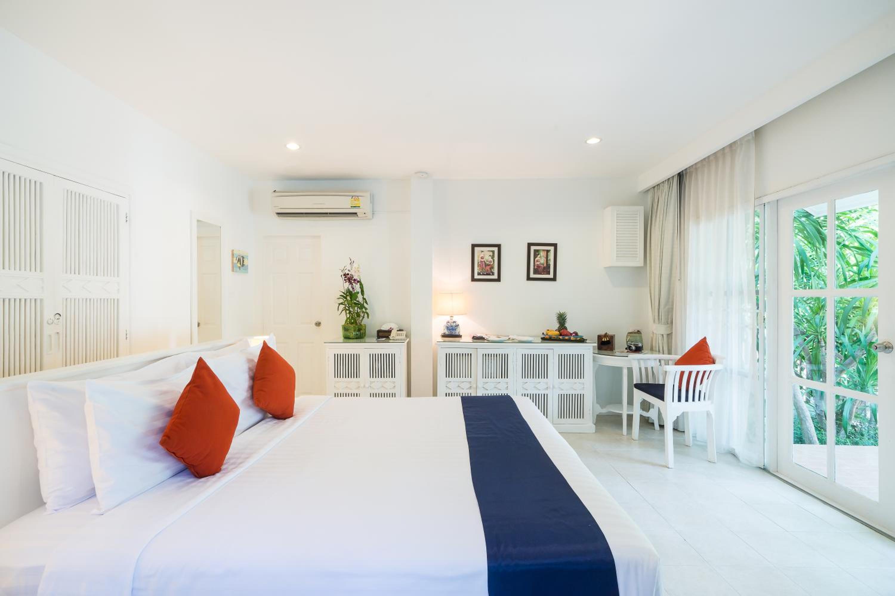 Room at Laksasubha Hua Hin Hotel, HUA HIN - CHA-AM