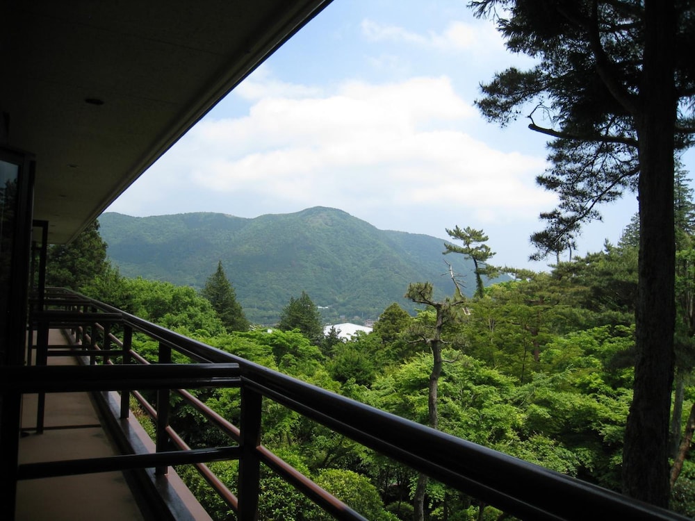 Marroad Hakone 53/60