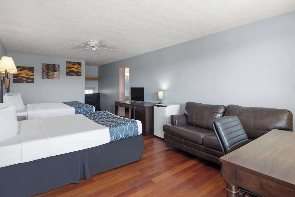 Travelodge by Wyndham Grand Falls 29/32