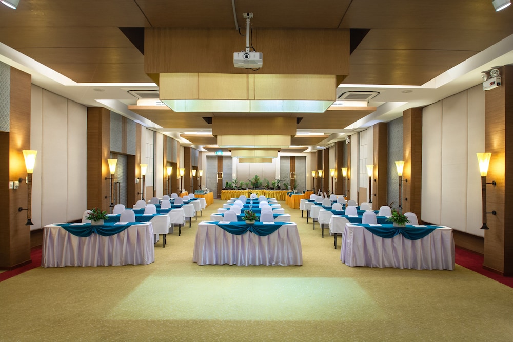 Peach Hill Resort 54/71