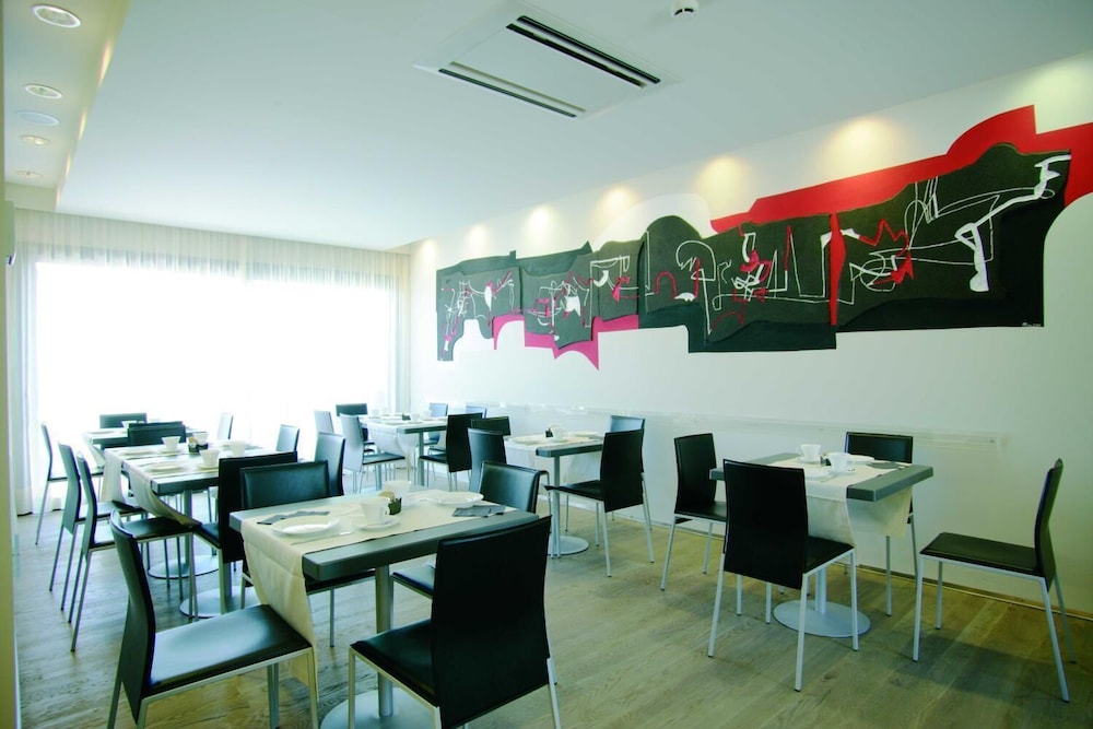 Art Hotel Udine 21/23