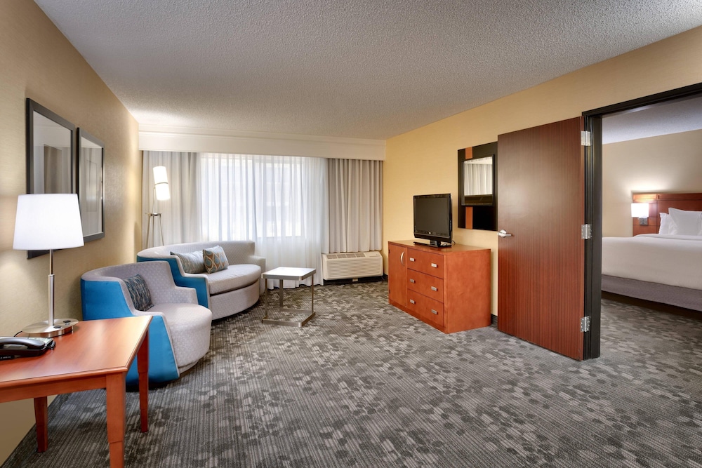 Courtyard by Marriott Salt Lake City Sandy 21/38