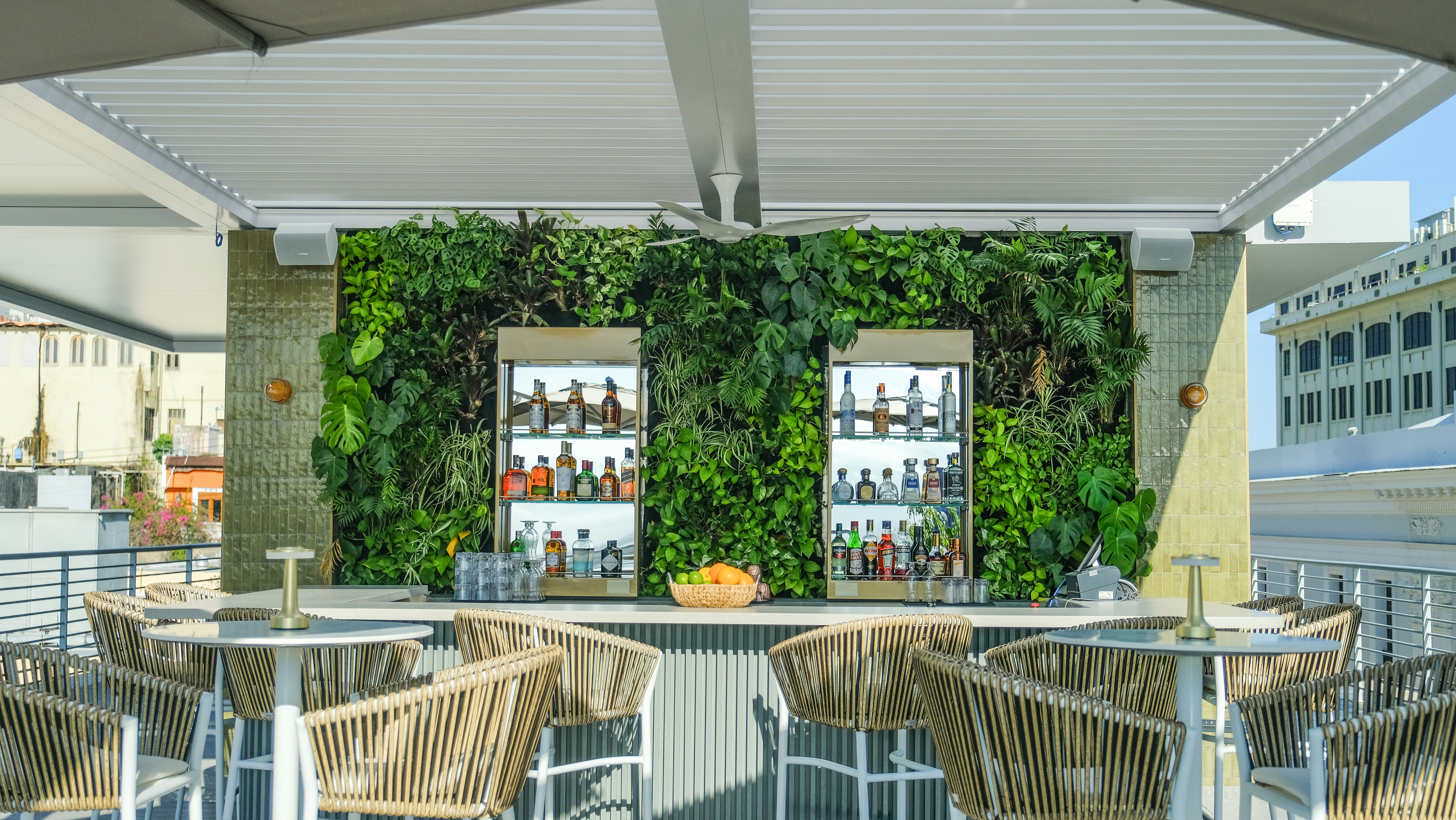 Palacio Provincial San Juan, Curio Collection by Hilton 30/45