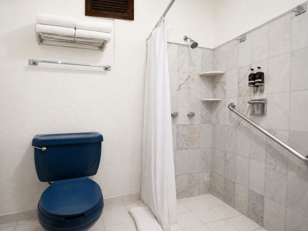 Los Arcos Suites 49/49