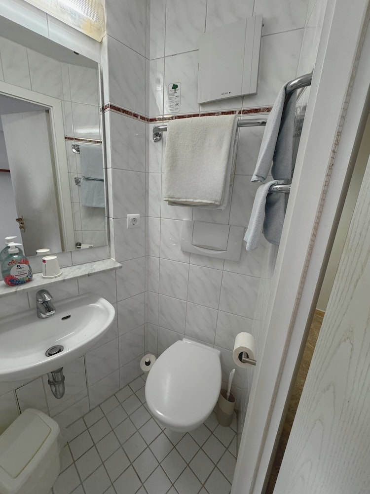 Hotel Heinzelmannchen 23/25