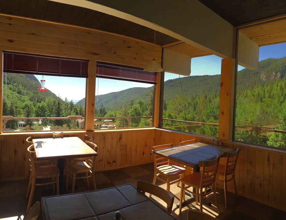 Monarch Mountain Lodge 21/31