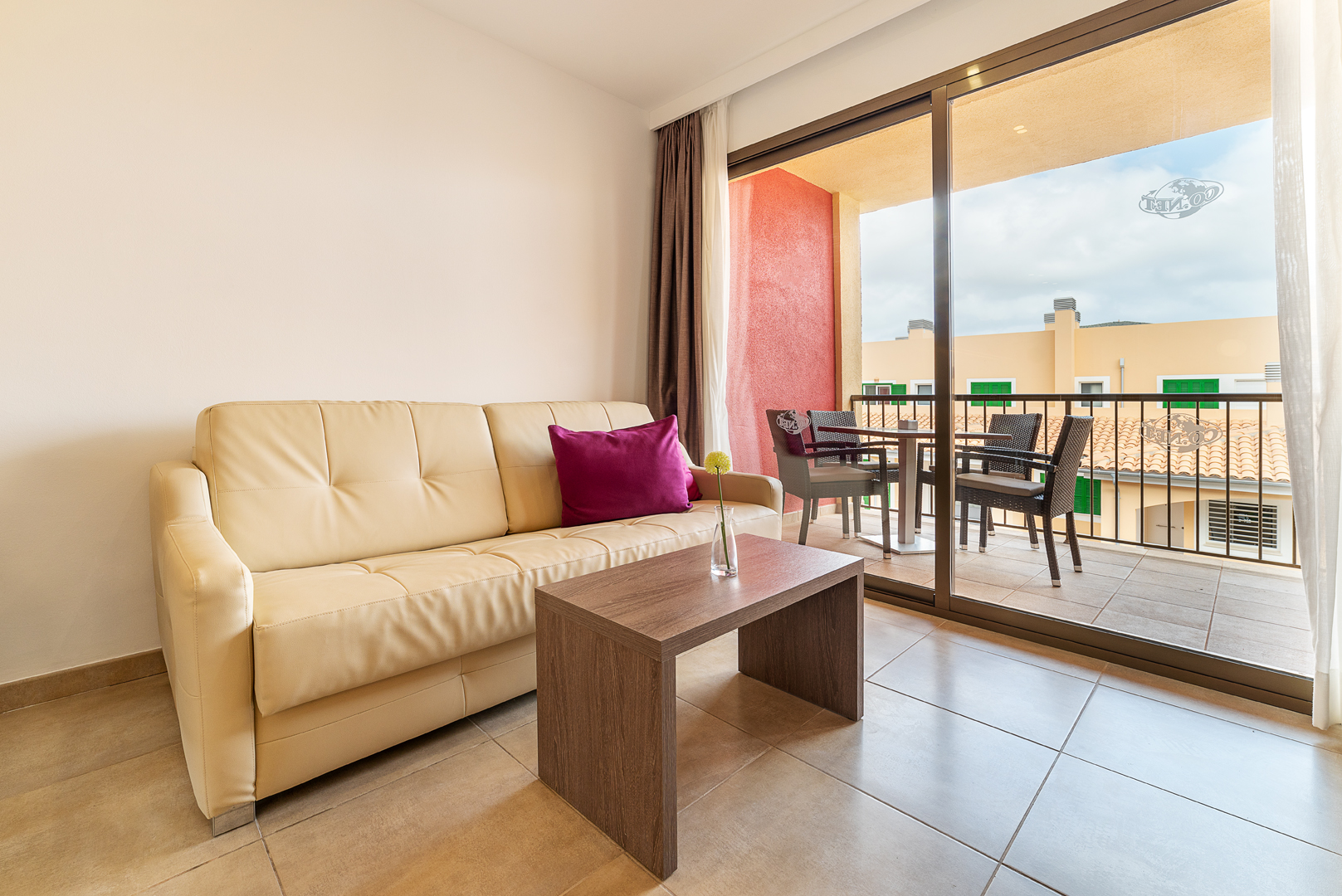 Hotel Paradise Residencial 31/50