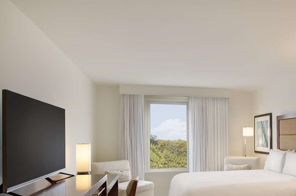 Casa Marina Key West, Curio Collection by Hilton 38/70