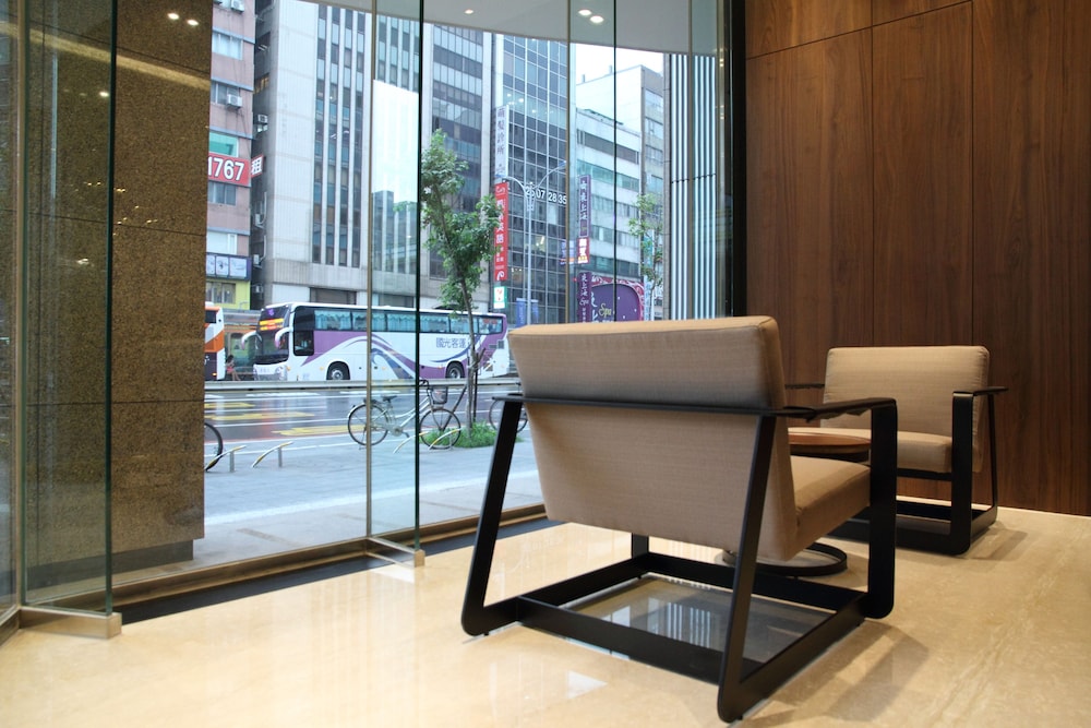 Green World Hotel Grand Nanjing 55/65