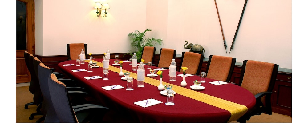Noor Us Sabah Palace 34/45