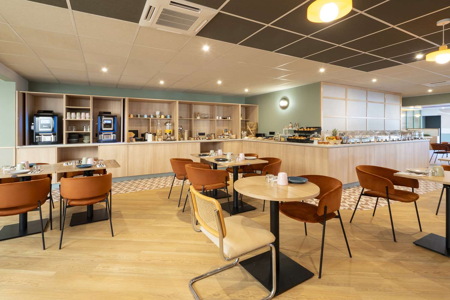 Sure Hotel by Best Western Caen Memorial 26/44