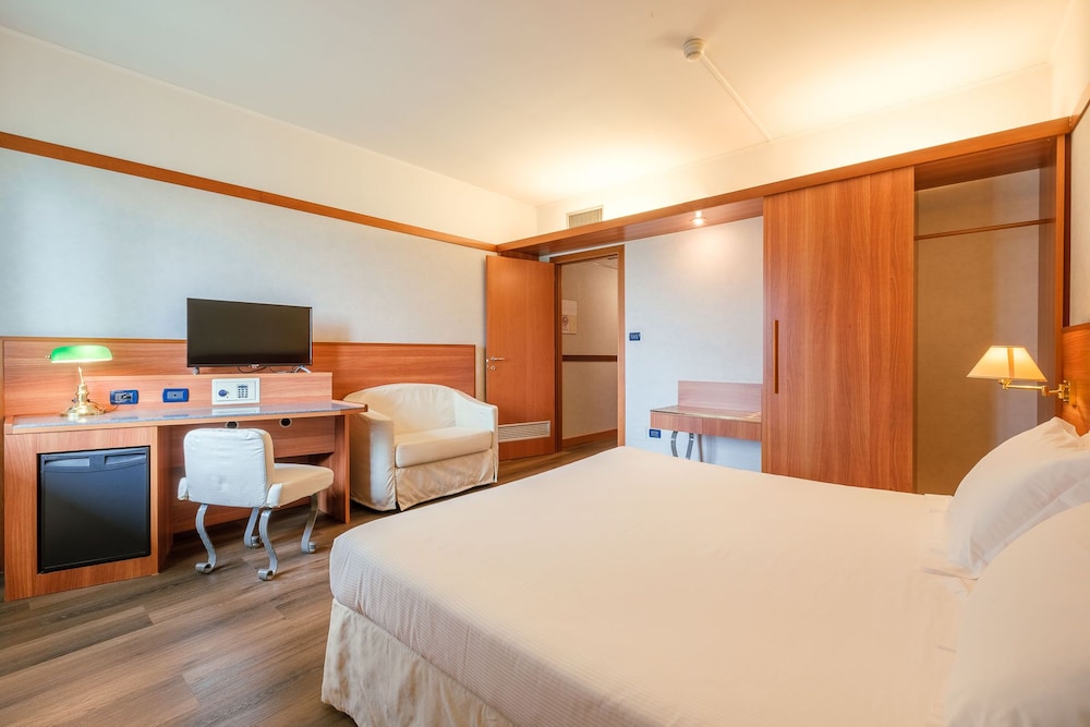 Shg Hotel Bologna 13/64