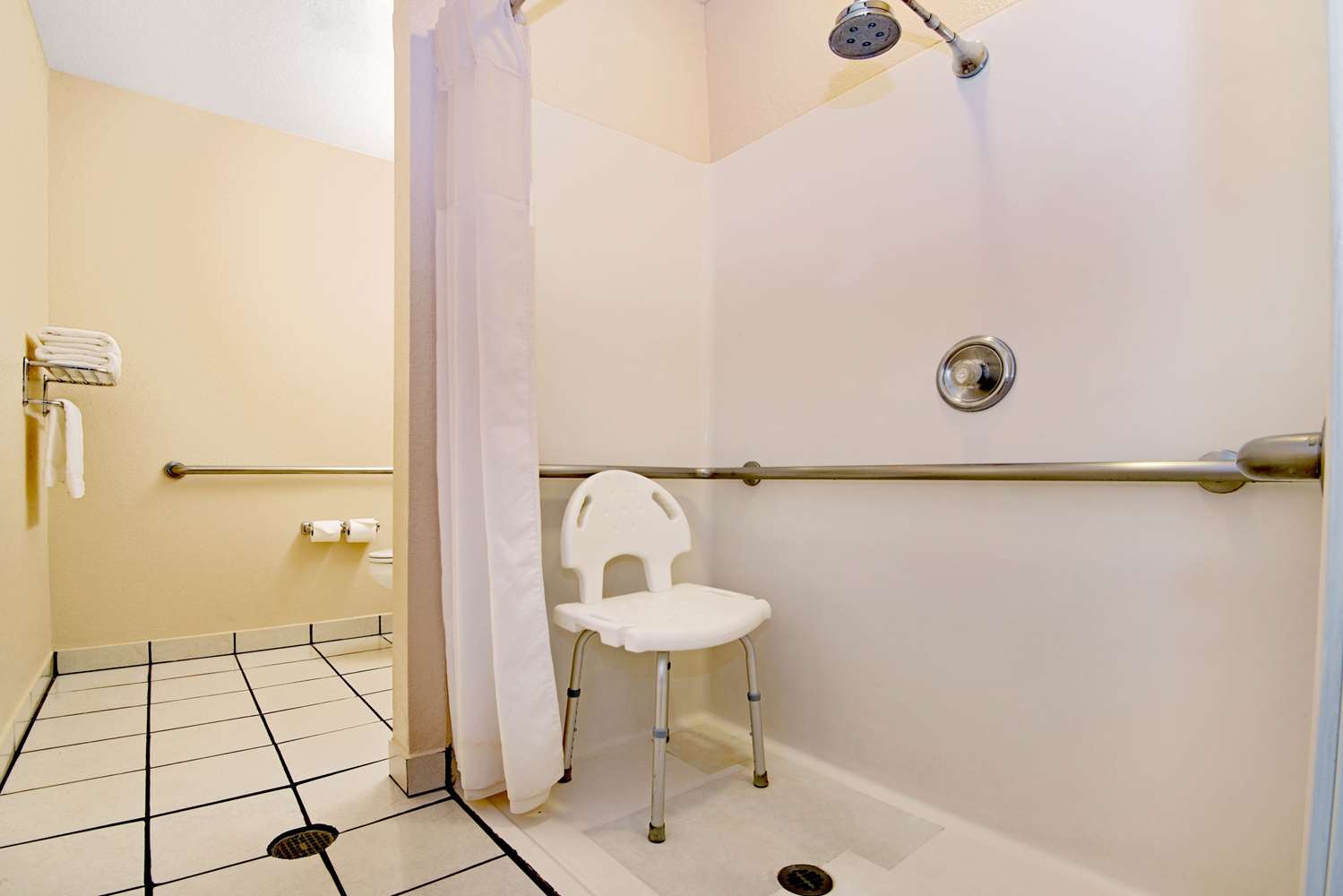 Microtel Inn and Suites by Wyndham Albuquerque W 24/26