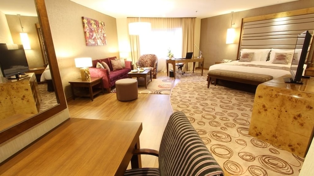 Superior, Suite, King Bed