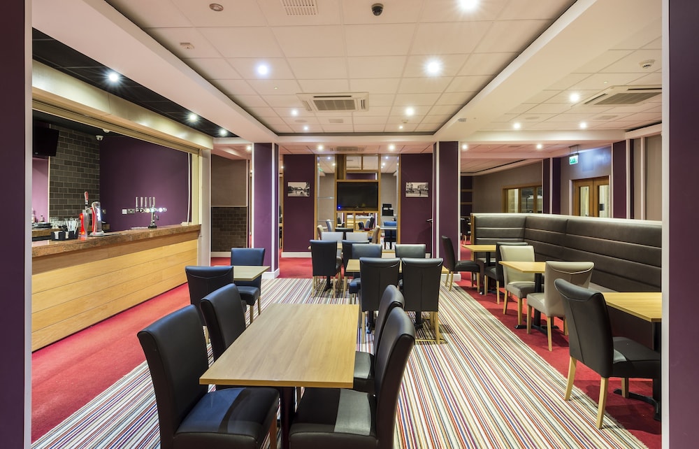 Mercure St Helens 31/50