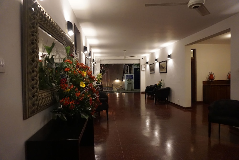 The Villa In Lavinia 44/57