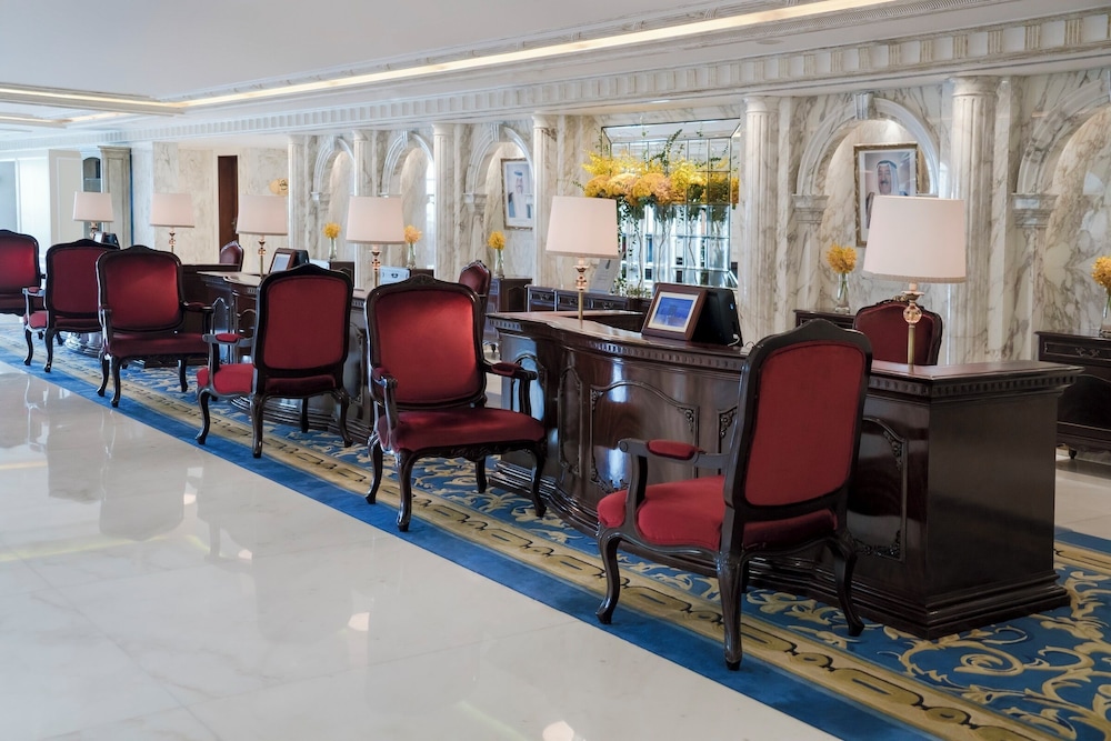 The Regency Hotel Kuwait 60/69