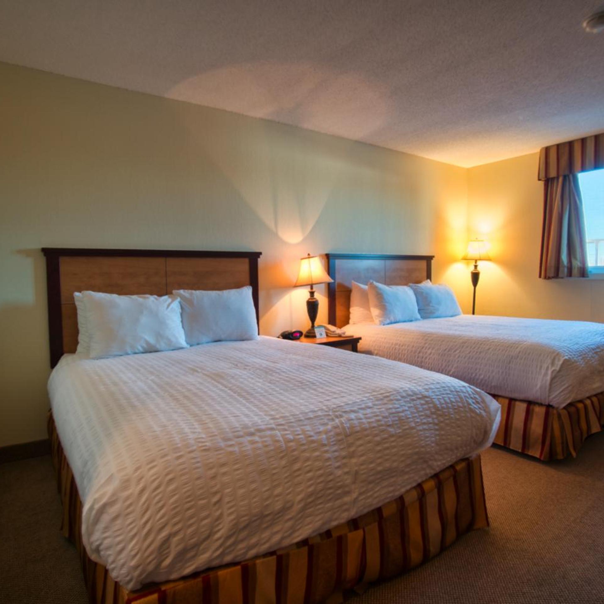 Room, King Bed, 2 Queen Beds