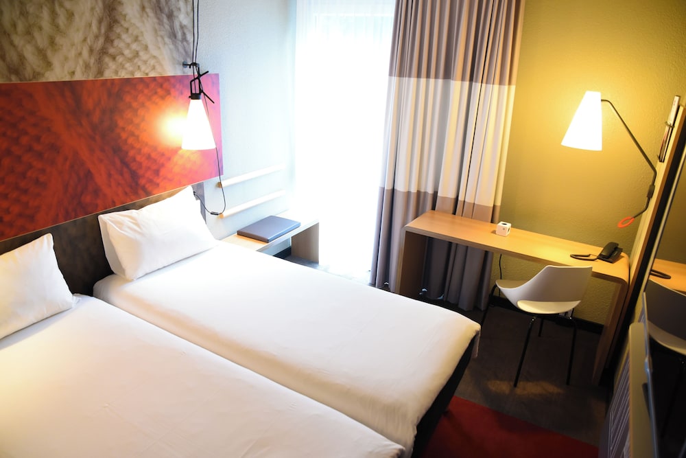 Ibis Aachen Marschiertor Aix-La-Chapelle 23/73