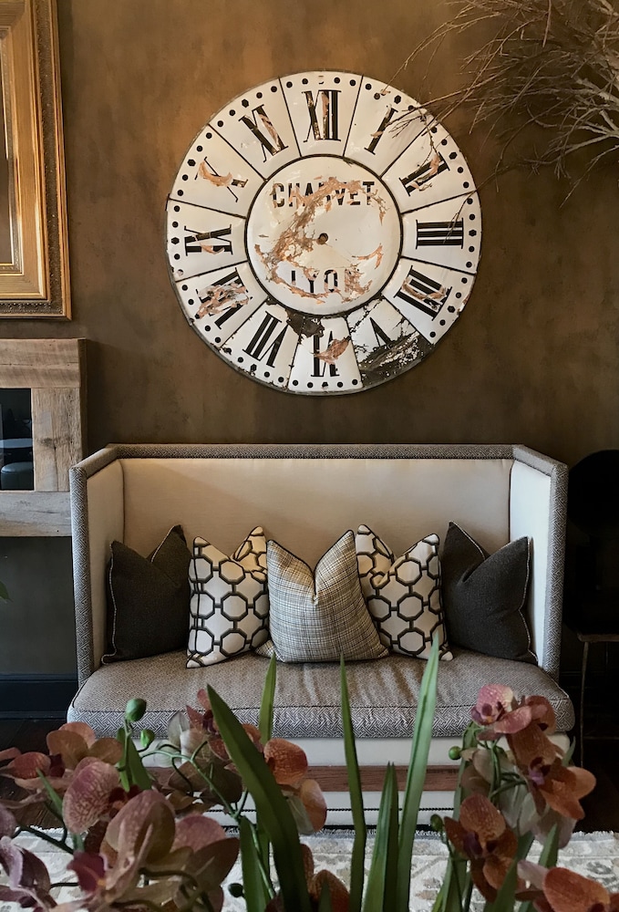 The Windsor Boutique Hotel 33/49