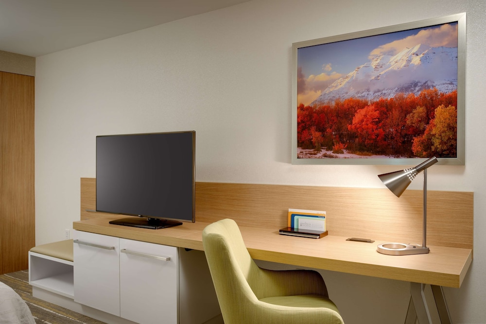Hilton Garden Inn Lehi 56/62