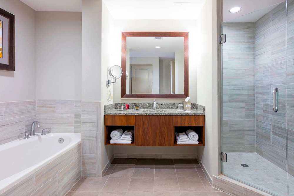 Auburn Marriott Opelika Resort & Spa at Grand National 50/50