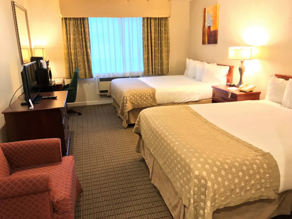 Ramada By Wyndham Draper 10/36