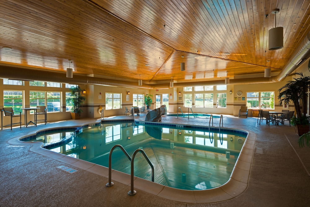 Holiday Inn Express Suites Chicago West Roselle 3/50