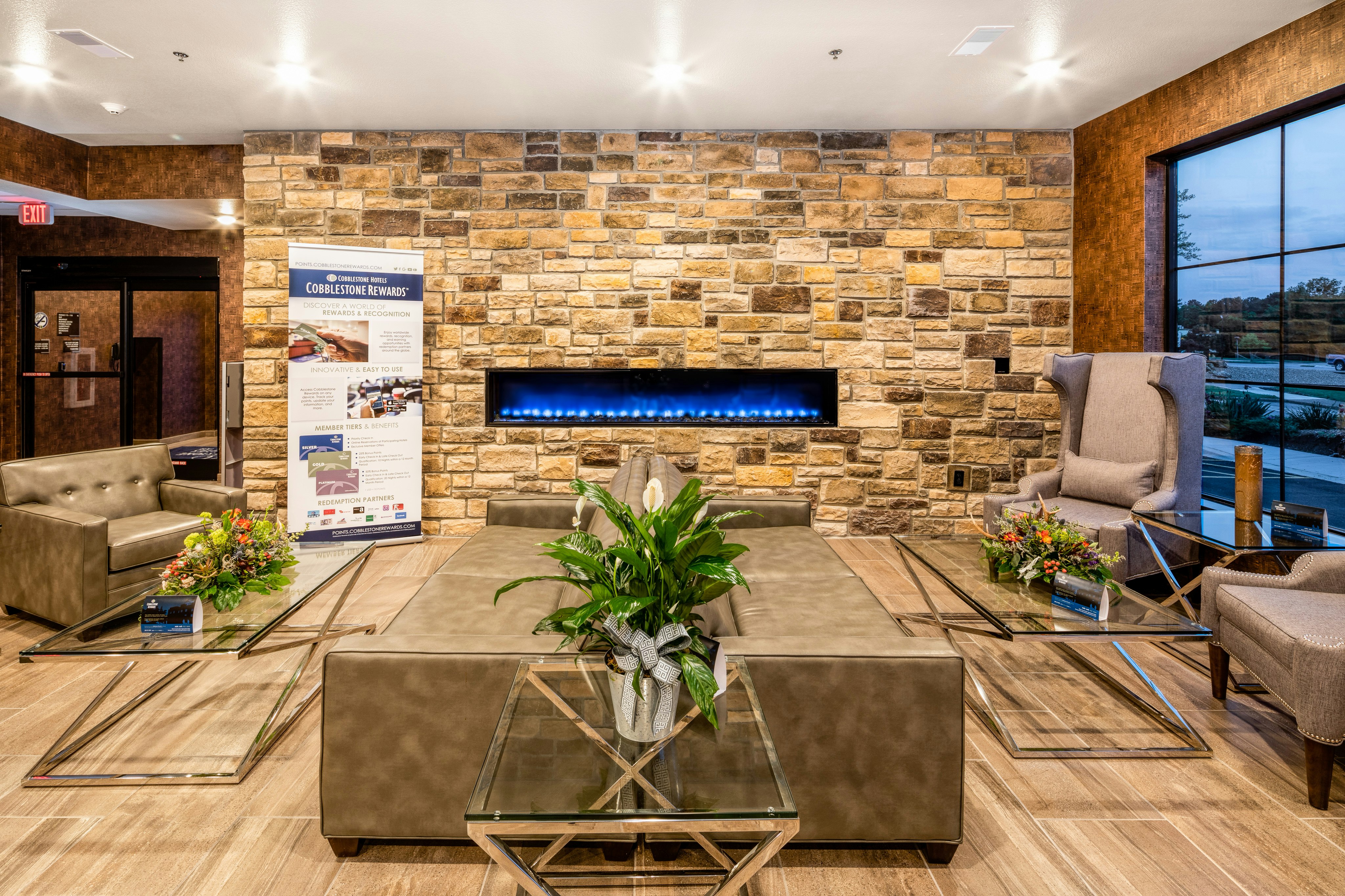 Cobblestone Inn & Suites - Fairfield Bay 7/42